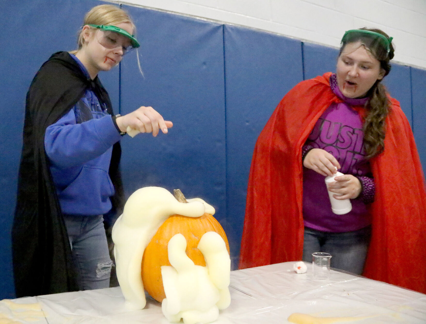 g-r halloween science9 11-03-21.jpg